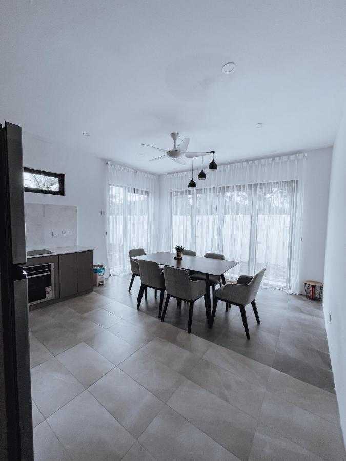 Nur Villa Sg Soi Musslimm Only กวนตัน ภายนอก รูปภาพ