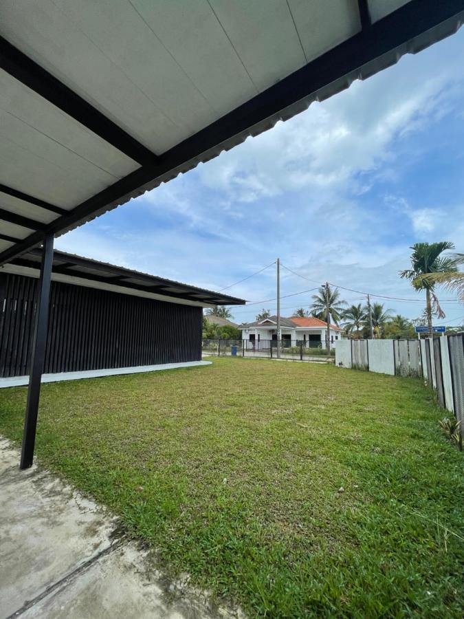 Nur Villa Sg Soi Musslimm Only กวนตัน ภายนอก รูปภาพ