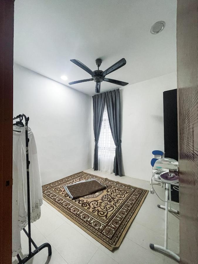 Nur Villa Sg Soi Musslimm Only กวนตัน ภายนอก รูปภาพ